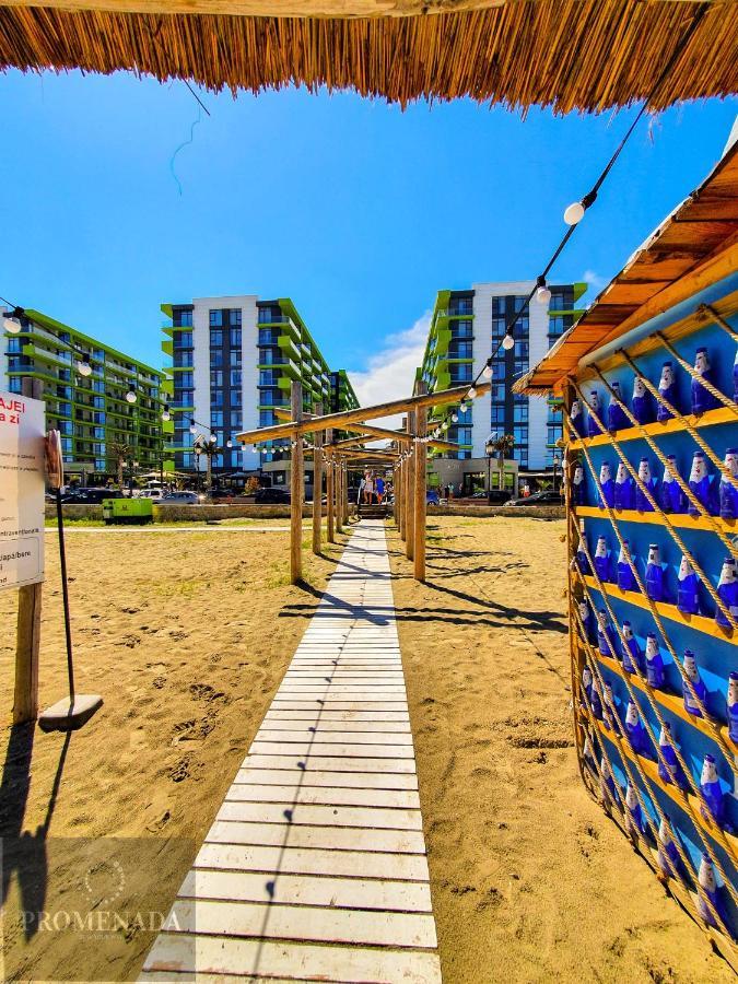 Nasty 24 Aparthotel Pool & Spa Mamaia Nord นาโวดาริ ภายนอก รูปภาพ