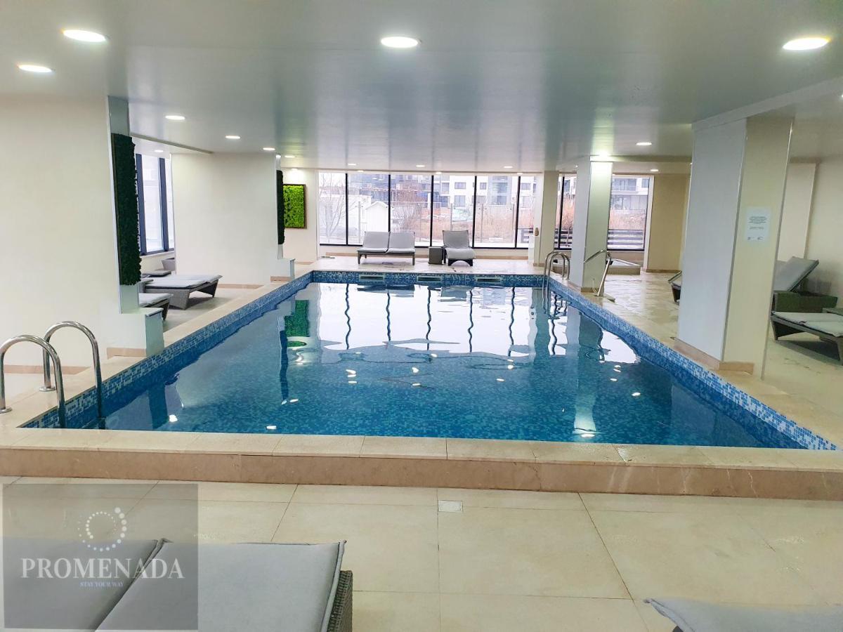 Nasty 24 Aparthotel Pool & Spa Mamaia Nord นาโวดาริ ภายนอก รูปภาพ